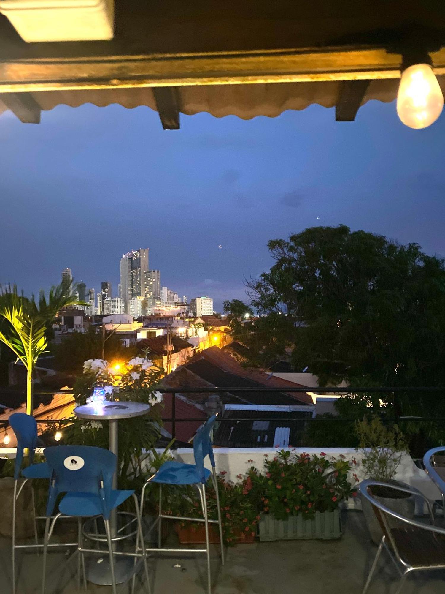 La Viduka Hostel Cartagena Eksteriør billede
